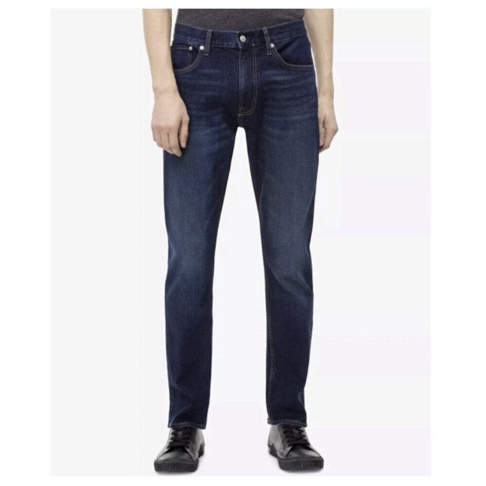 Calvin Klein Jeans Men's CKJ 035 Straight Leg Denim Classic Fit Blue Jeans 38x30